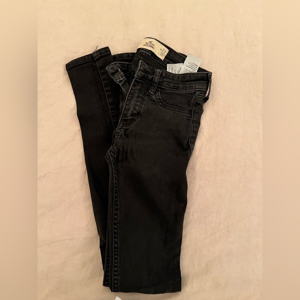 Hollister Black Skinny Jeans junior size